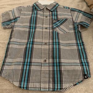 Boys size 3t Hurley dress shirt